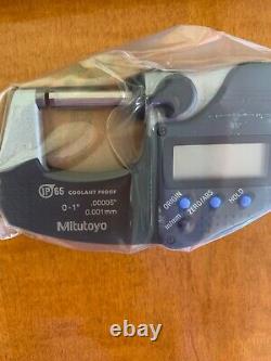 Mitutoyo Coolant Proof Micrometer No. 99MAB038M1 Japan