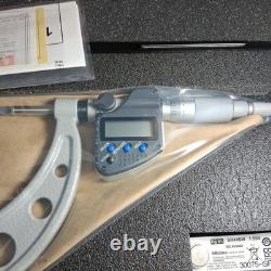 Mitutoyo Digimatic Micrometer. 422-333-30, 3-4