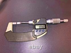 Mitutoyo Digital Blade Micrometer 0-25mm 0.001mm No. 422-230