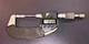 Mitutoyo Digital Blade Micrometer 0-25mm 0.001mm No. 422-230