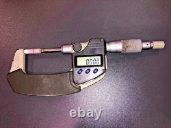 Mitutoyo Digital Blade Micrometer 0-25mm 0.001mm No. 422-230