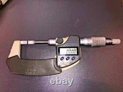 Mitutoyo Digital Blade Micrometer 0-25mm 0.001mm No. 422-230