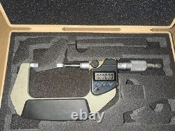 Mitutoyo Digital Blade Micrometer 1-2.00005