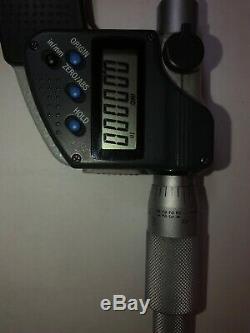 Mitutoyo Digital Blade Micrometer + Outside Micrometer (422-330-30 +293-831-30)