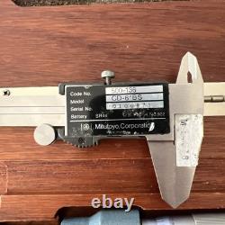 Mitutoyo Digital Calipers 500-136 & Digital Micrometer 293-765-30 Set Wood Case