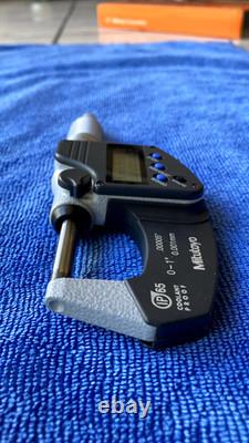 Mitutoyo Digital Micrometer (293-340) & Caliper (500-196-30) Set