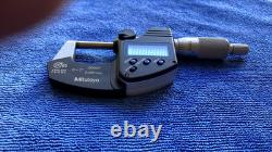 Mitutoyo Digital Micrometer (293-340) & Caliper (500-196-30) Set