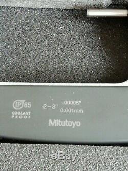 Mitutoyo Digital Micrometer 293-346. 2-3/50mm-75mm