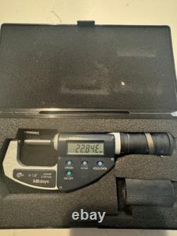 Mitutoyo Digital Micrometer 293-676 0-1.2 in Electronic 0.00005 in Resolution