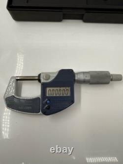 Mitutoyo Digital Micrometer 293-831-30 (mi1069256)
