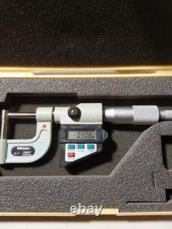 Mitutoyo Digital Micrometer 422-311-10