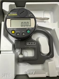 Mitutoyo Digital Micrometer 547-301 #13 Mitutoyo Digital Micrometer 547-301 #13