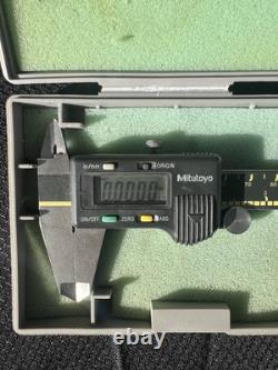 Mitutoyo Digital Micrometer Great Measurement Tool Used With Case