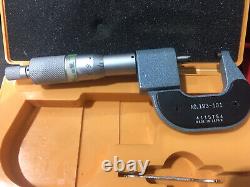 Mitutoyo Digital Micrometer Mechanical Outside 0-25 mm Resolution 0.01mm