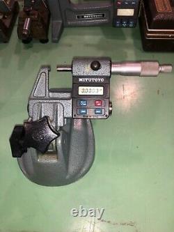 Mitutoyo Digital Micrometer No. 293-301.0001 0-1 With Mitutoyo Stand