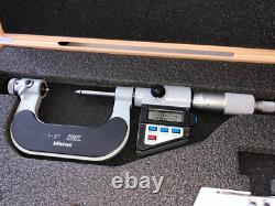 Mitutoyo Digital Thread Screw Micrometer 326-712-10 Tmc-2 DM With Anvils