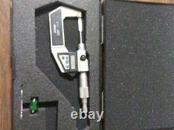 Mitutoyo Digital blade micrometer