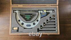 Mitutoyo Model 340-711-30 Digital Micrometer