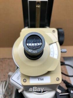 Mitutoyo TM-500 Toolmakers Microscope 176-808A Digmatic164-164 Micrometer Heads