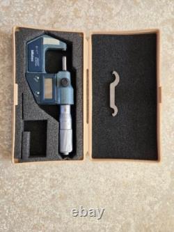 Mitutoyo digital micrometer 0-1