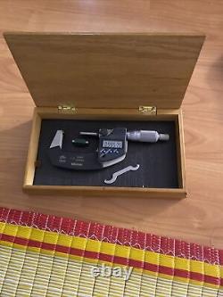 Mitutoyo digital micrometer 1-2