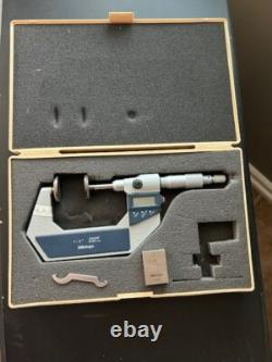 Mitutoyo digital micrometer 1-2 GageID #03-313A