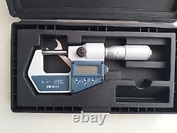 Mitutoyo digital micrometer 293-725-30