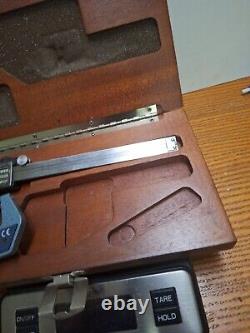 Mitutoyo digital micrometer and Caliper set