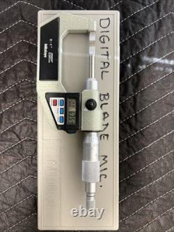 Mitutoyo micrometer 0-1 Digital Non Rotating