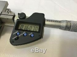 Newport 462-XYZ-LH-M Linear Translation Stage with 2 Mitutoyo Digital Micrometer