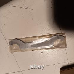 Nice Mitutoyo 25MM to 50MM Digital Micrometer by Millimeters/English