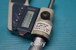 Used Mitutoyo Digital Micrometer 1-2 No. 293-722-30 With Case