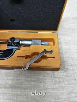 Vintage Mitutoyo 0-25mm Early Digital Micrometer 193-111